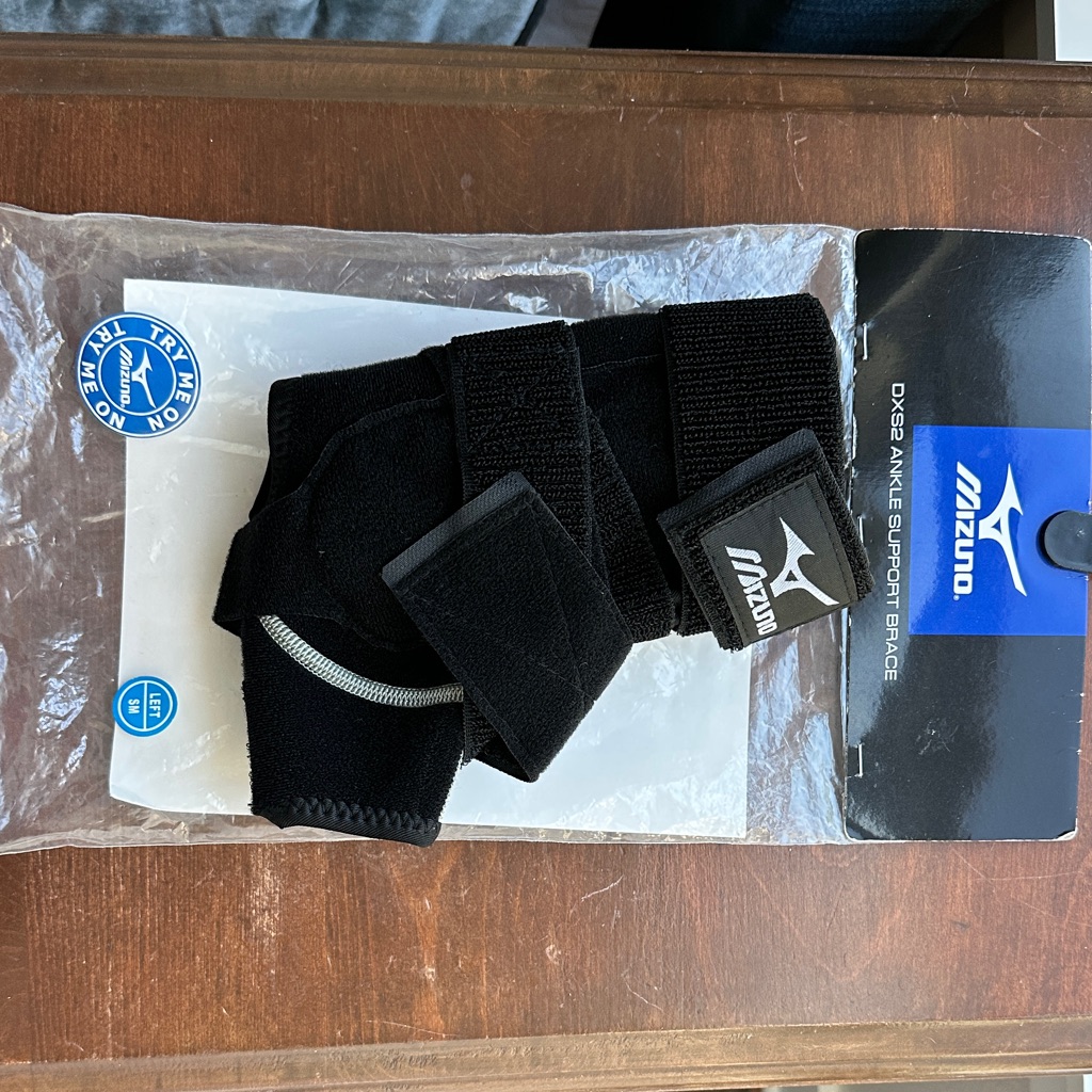 Nwot Mizuno Dxs2 Left Ankle Brace Ankle Support Brace  Adjustable Compression